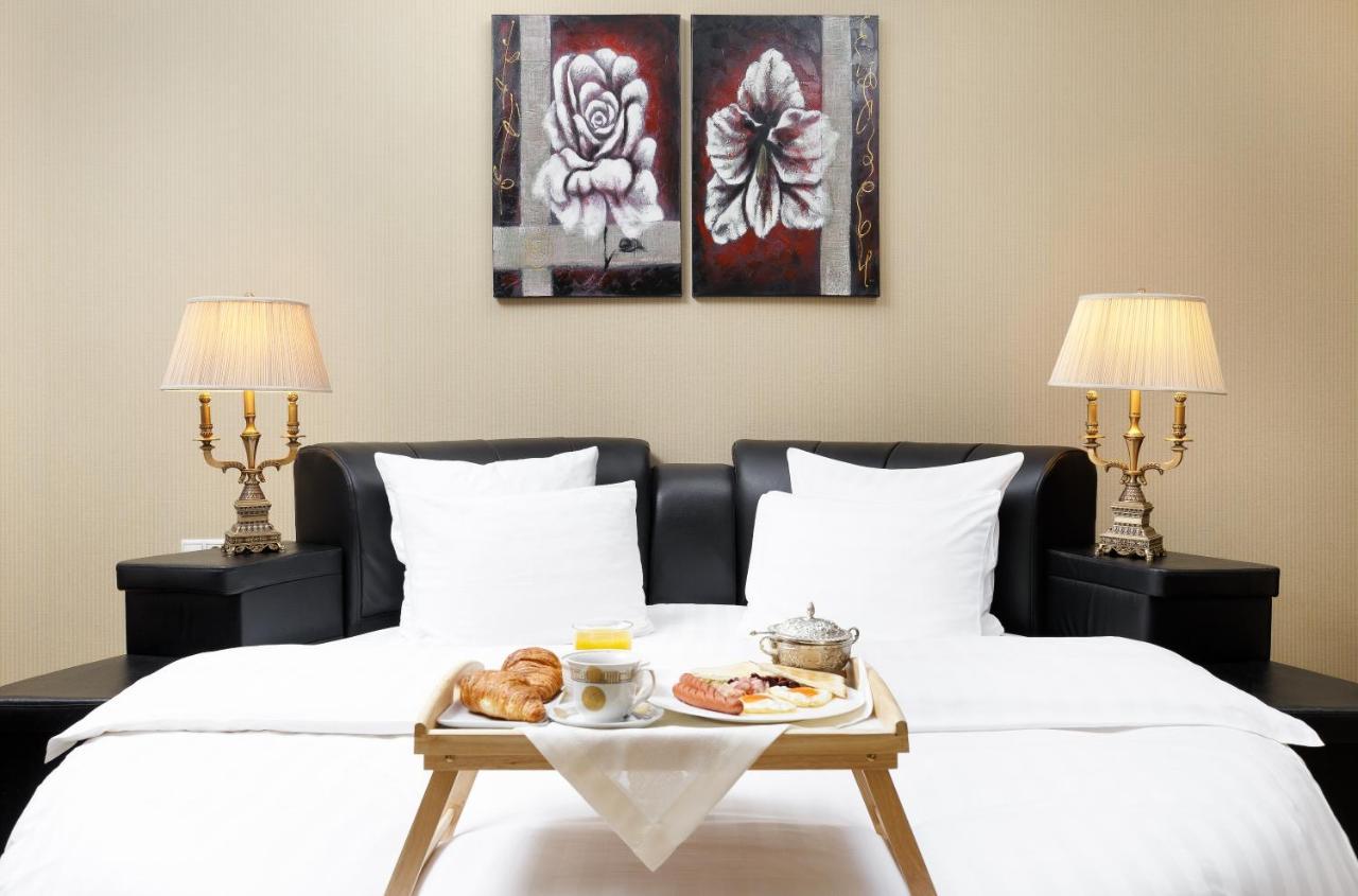 Golden Rooms Hotel Μόσχα Εξωτερικό φωτογραφία Room service